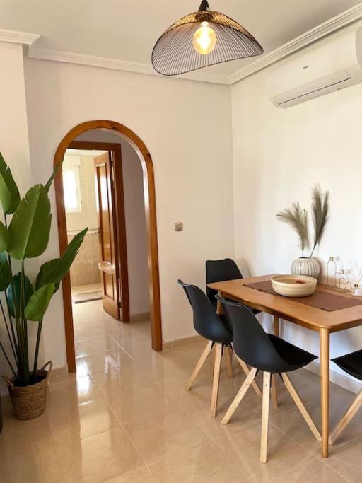 アリカンテCasa Andres. Two Bed Penthouse Pool & Terraceアパートメント エクステリア 写真