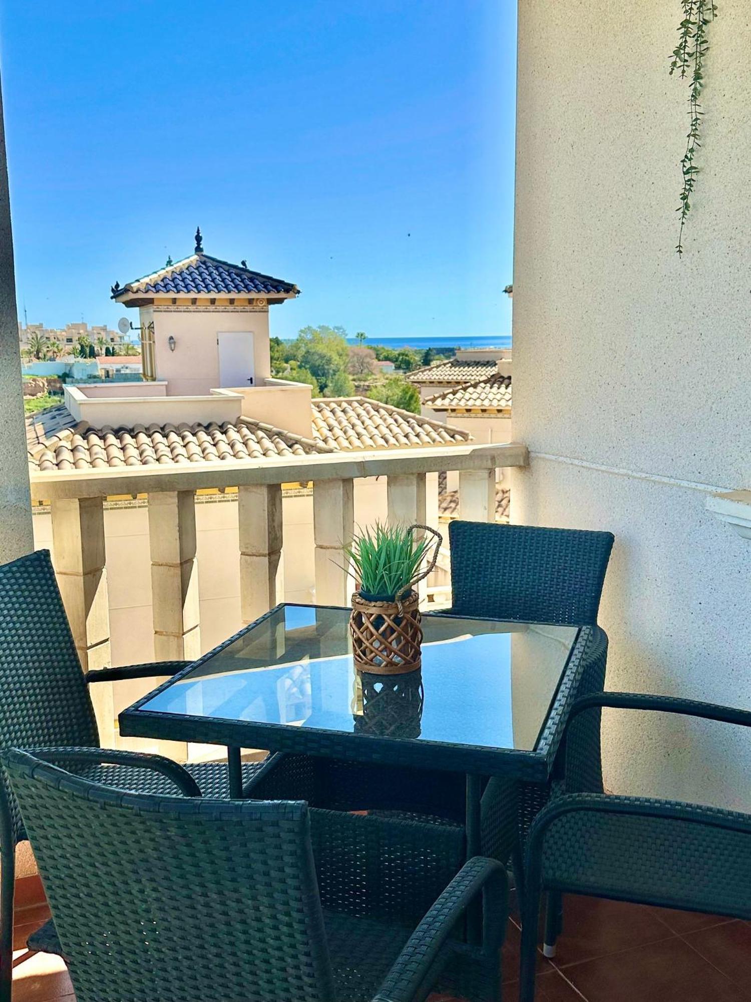 アリカンテCasa Andres. Two Bed Penthouse Pool & Terraceアパートメント エクステリア 写真